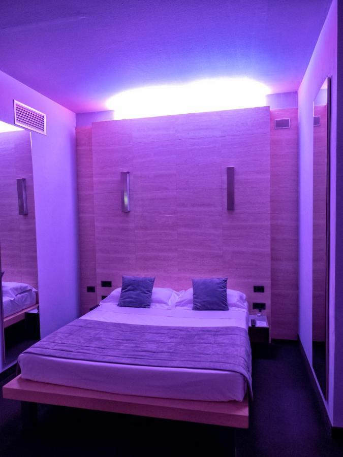 Hotel Europa Палаццоло-сулл'Ольйо Екстер'єр фото
