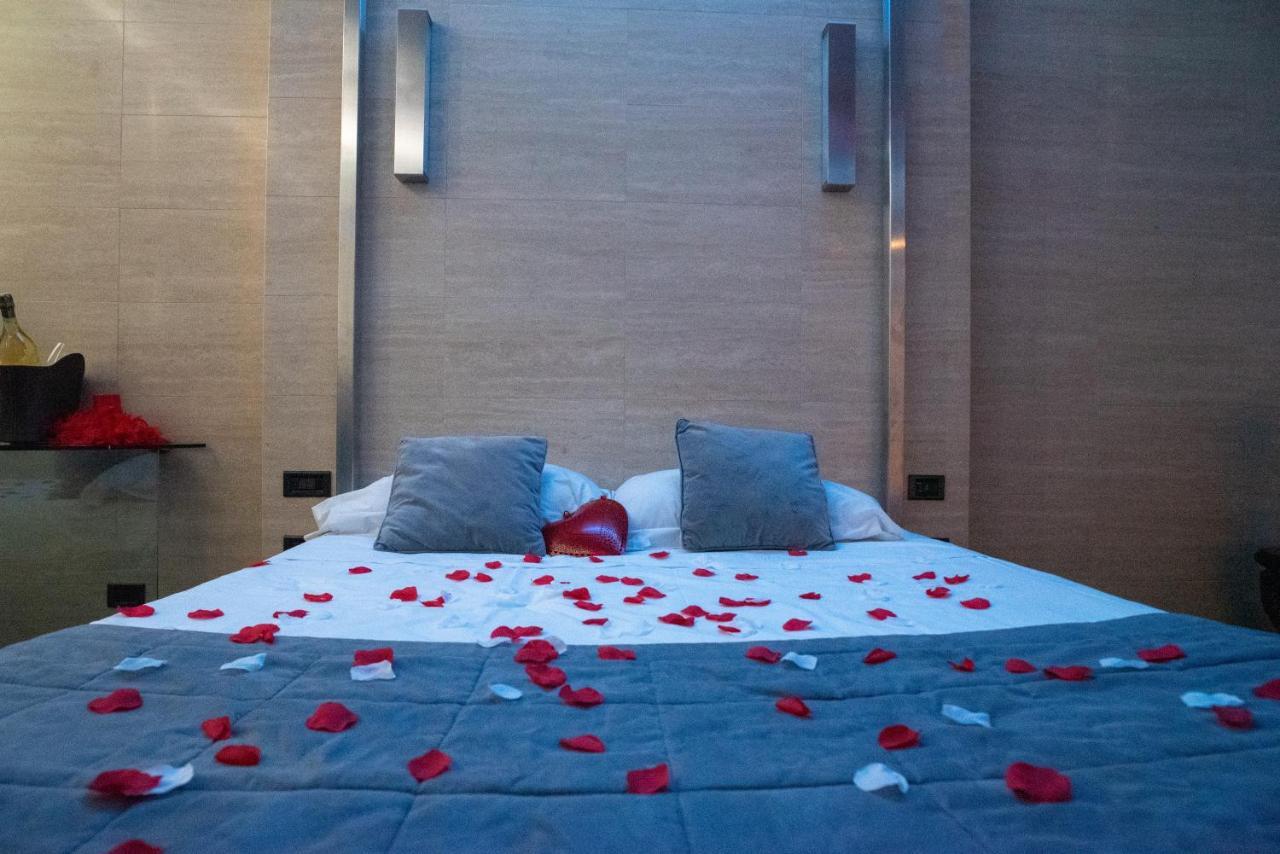 Hotel Europa Палаццоло-сулл'Ольйо Екстер'єр фото